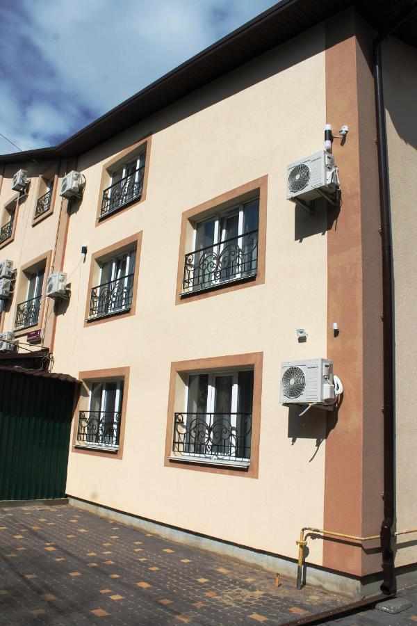 Вилла Alex Vinnytsia Exterior foto